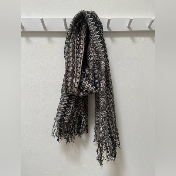 Missoni zig zag wool scarf - Picture 3 of 4